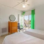 公寓 3 Bedroom Awesome In *